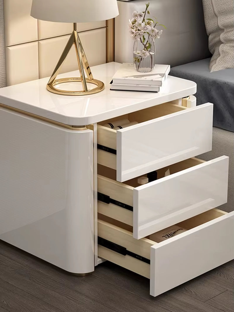Luxury Wooden Storage 3-Drawer Bedside Cabinet Corner Table Hardware Black White Lacquer Bedside Table Huge Cabinet Nightstand